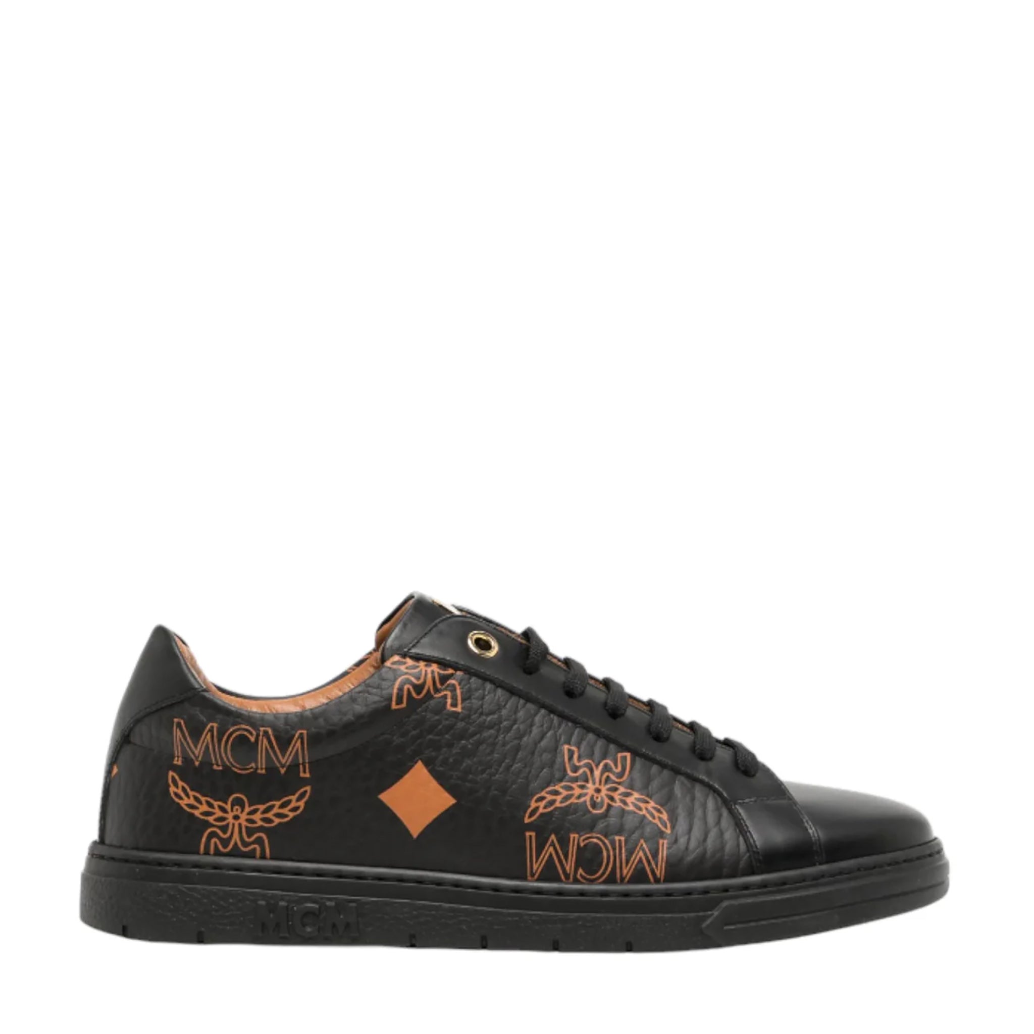 MCM Men's Terrain Lo Sneakers in Maxi Visetos – Maison dé Bouchard